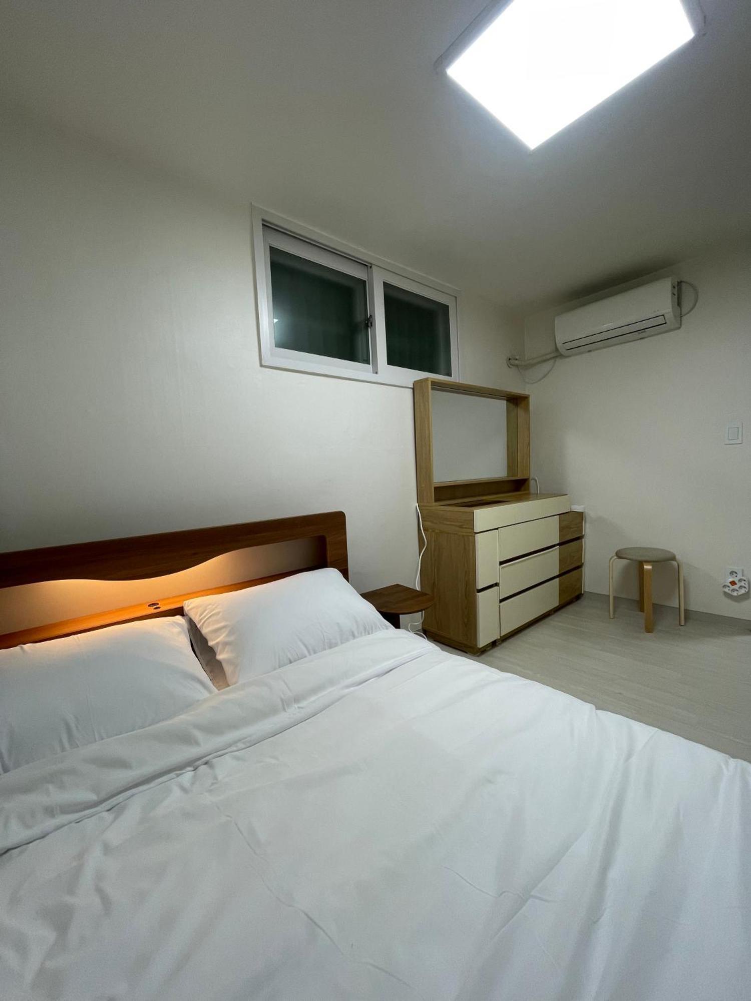 Apartment #2 Beds, 2 Staytion25 #wangsimni Comfortable 2 Cozy