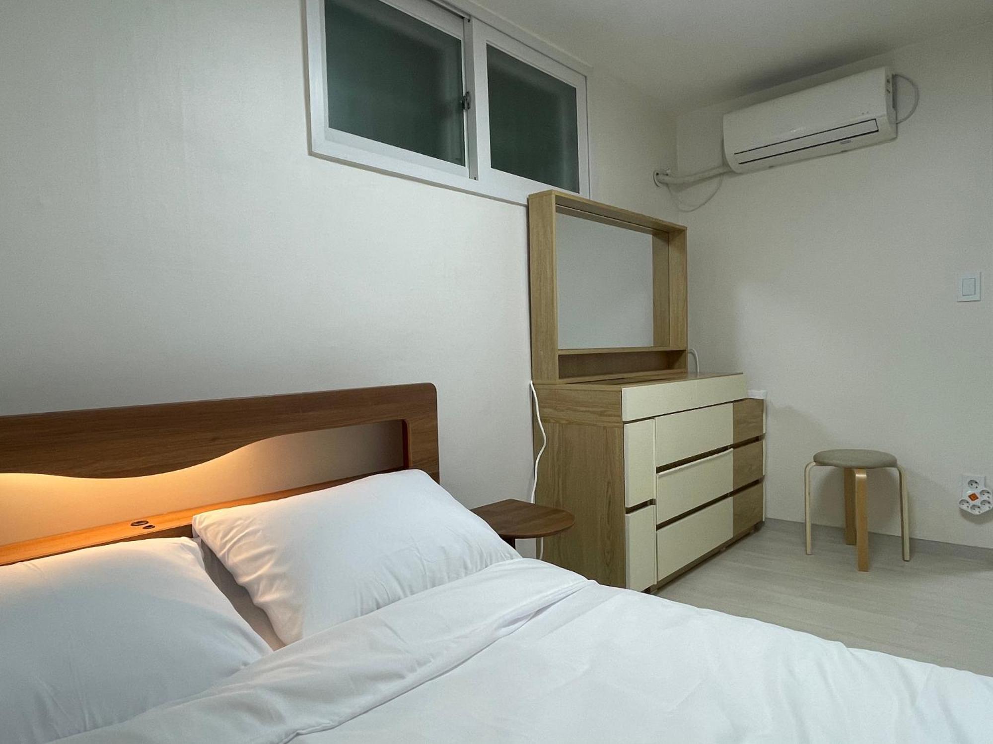 Apartment #2 Beds, 2 Staytion25 #wangsimni Comfortable 2 Cozy