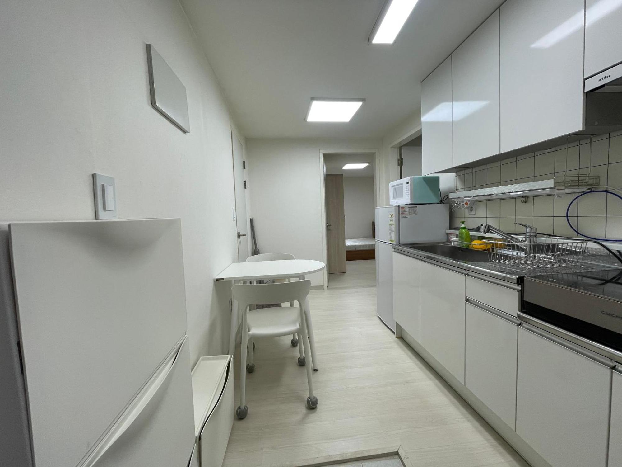 #2 Beds, 2 Staytion25 #wangsimni Comfortable 2 Cozy Apartment *